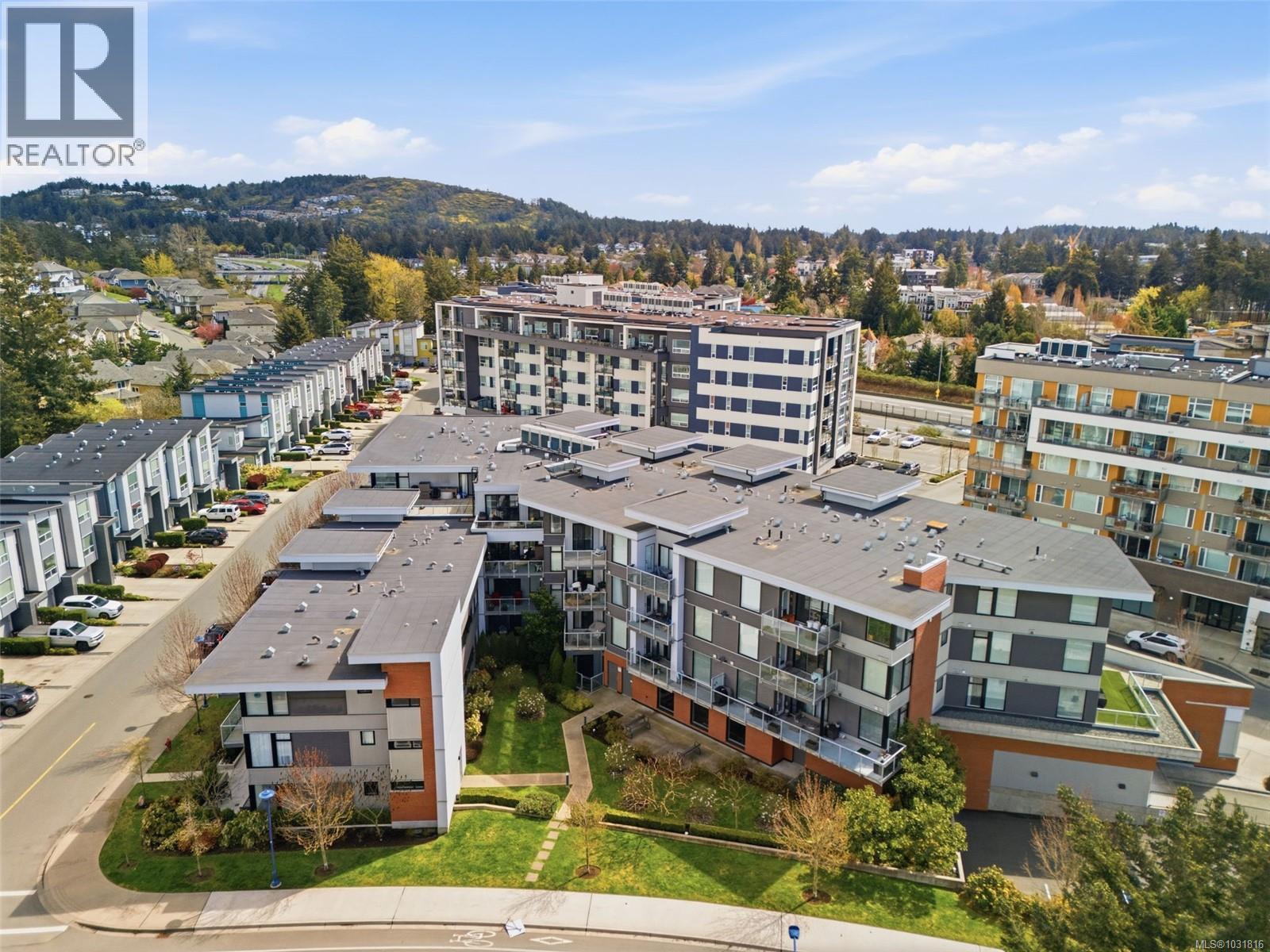 212 950 Whirlaway Crescent, Langford