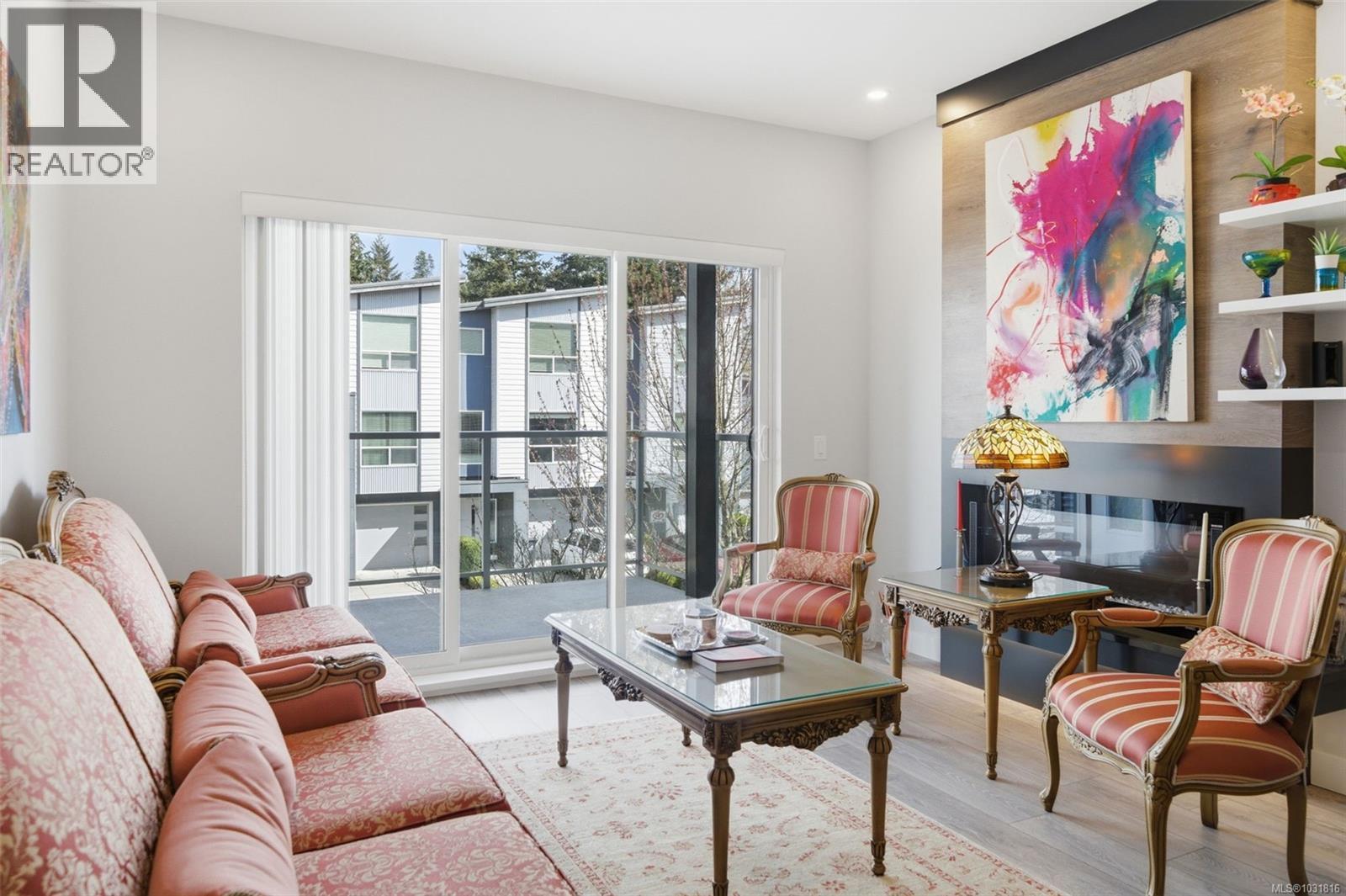 212 950 Whirlaway Crescent, Langford