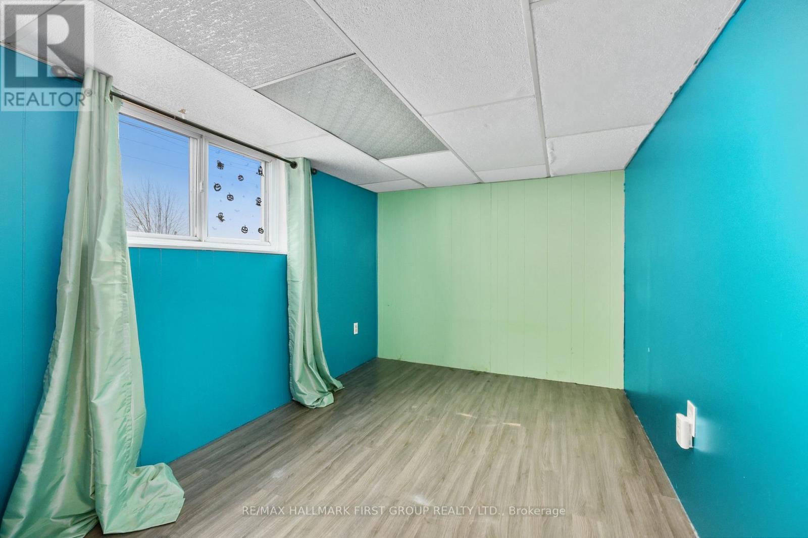 64 ALEXANDER STREET - 20