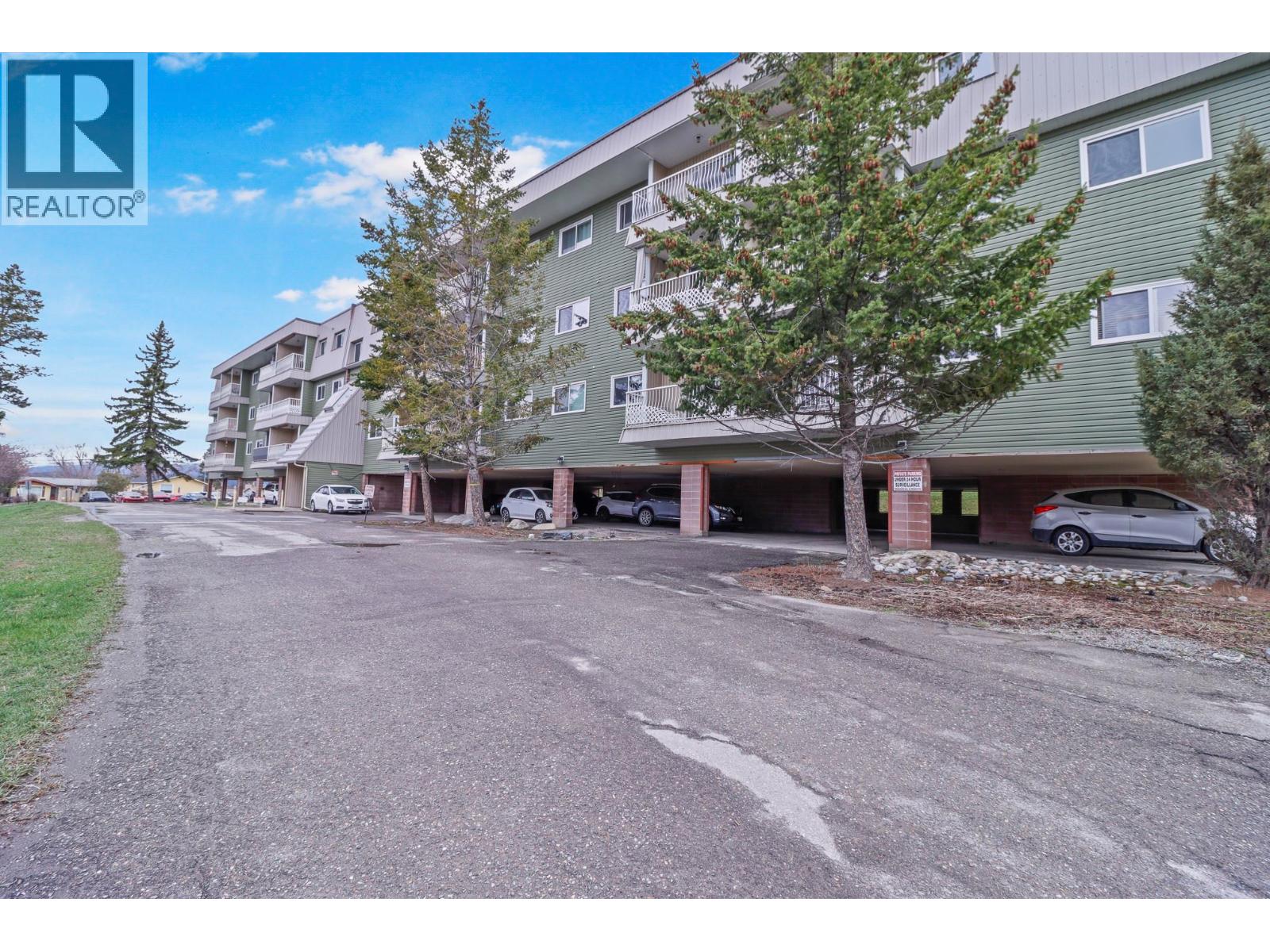 #1416 2015 2 STREET N - Image 2