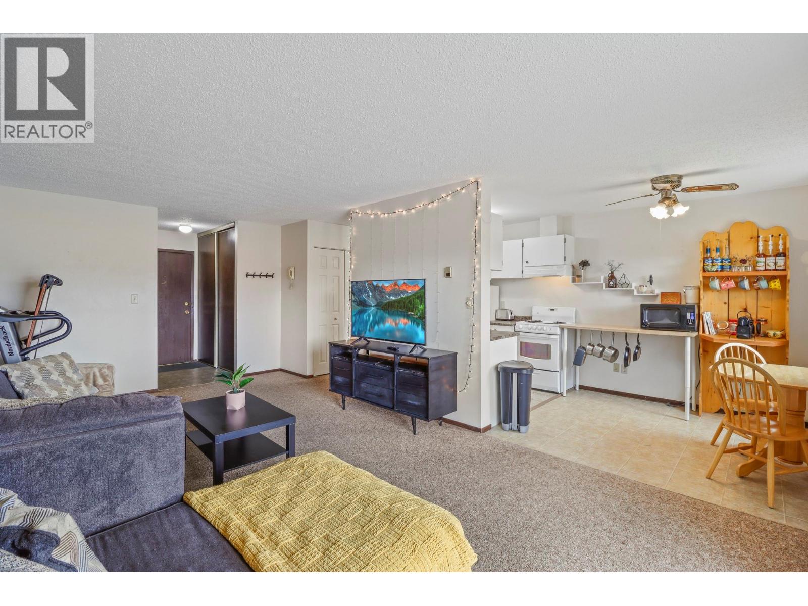 #1416 2015 2 STREET N - 7