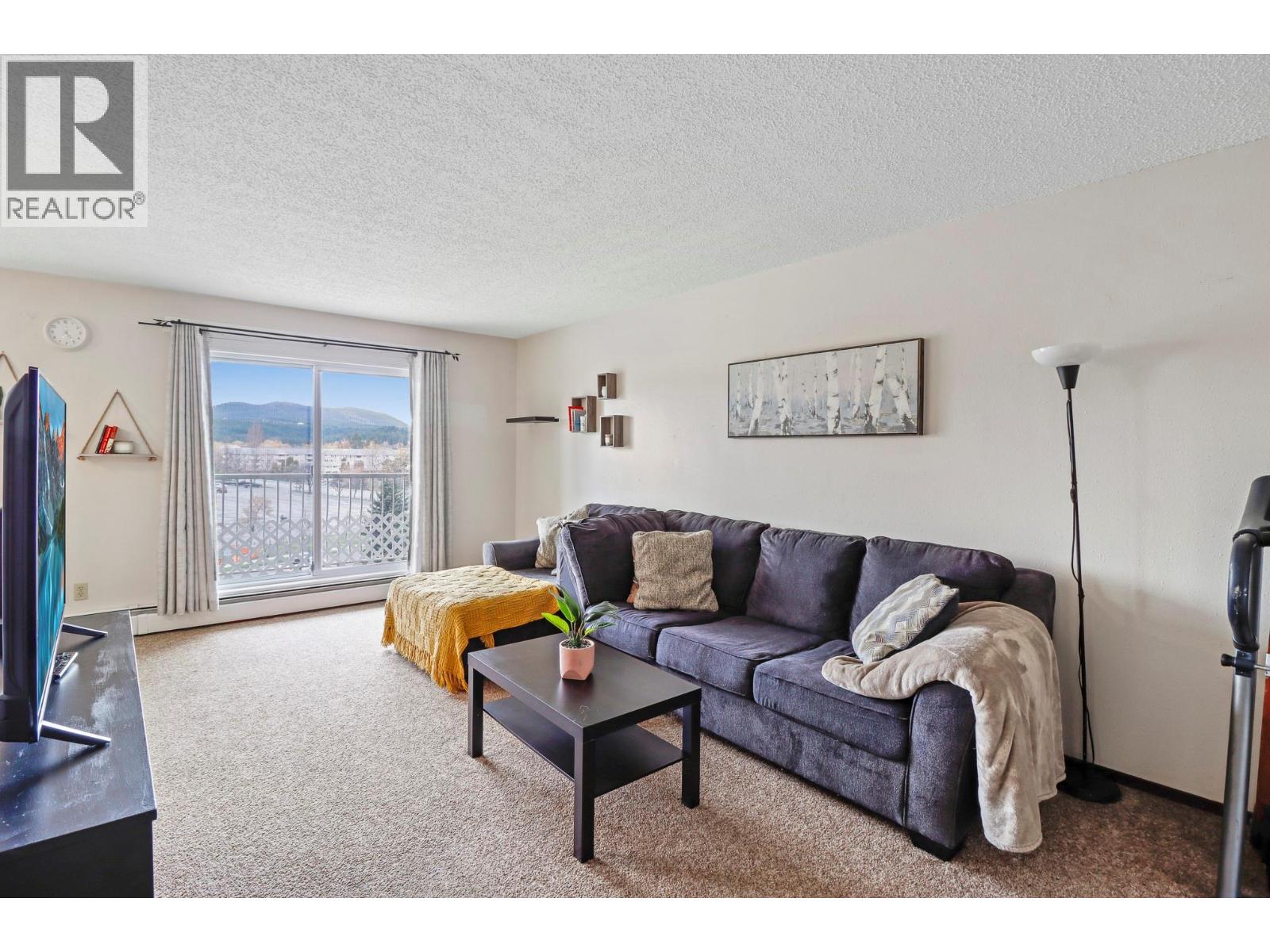 #1416 2015 2 STREET N - 8