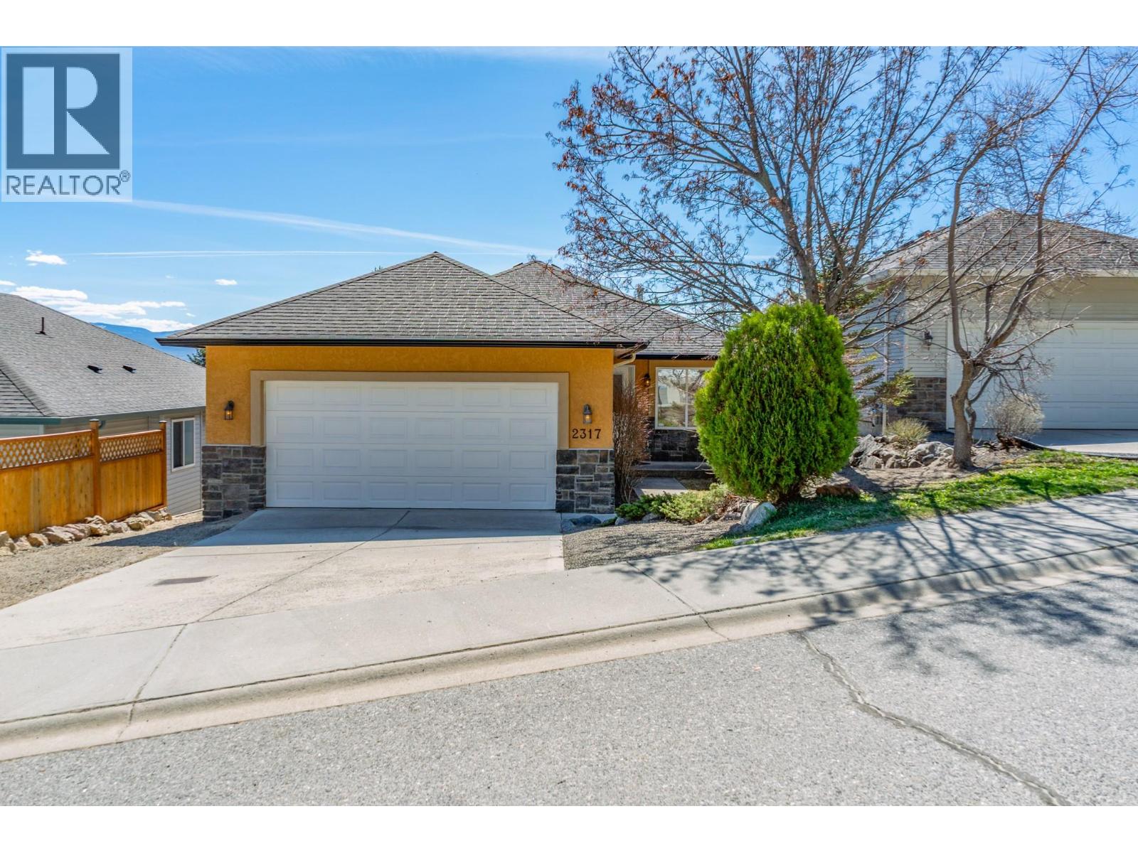  2317 Shannon Heights Place, Kelowna