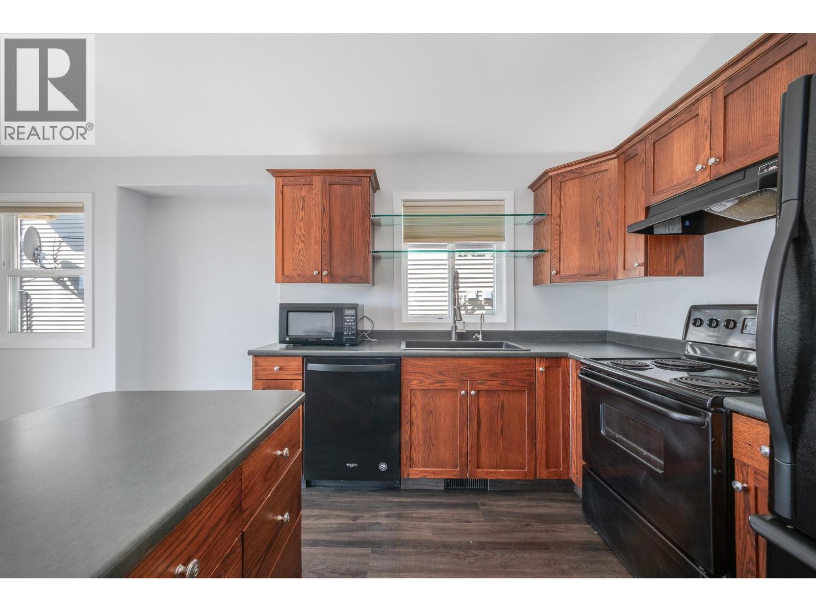 2317 Shannon Heights Place, Kelowna