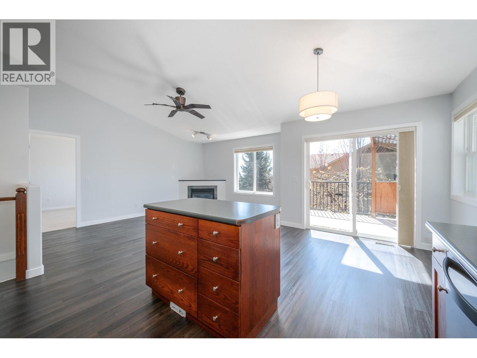 2317 Shannon Heights Place, Kelowna