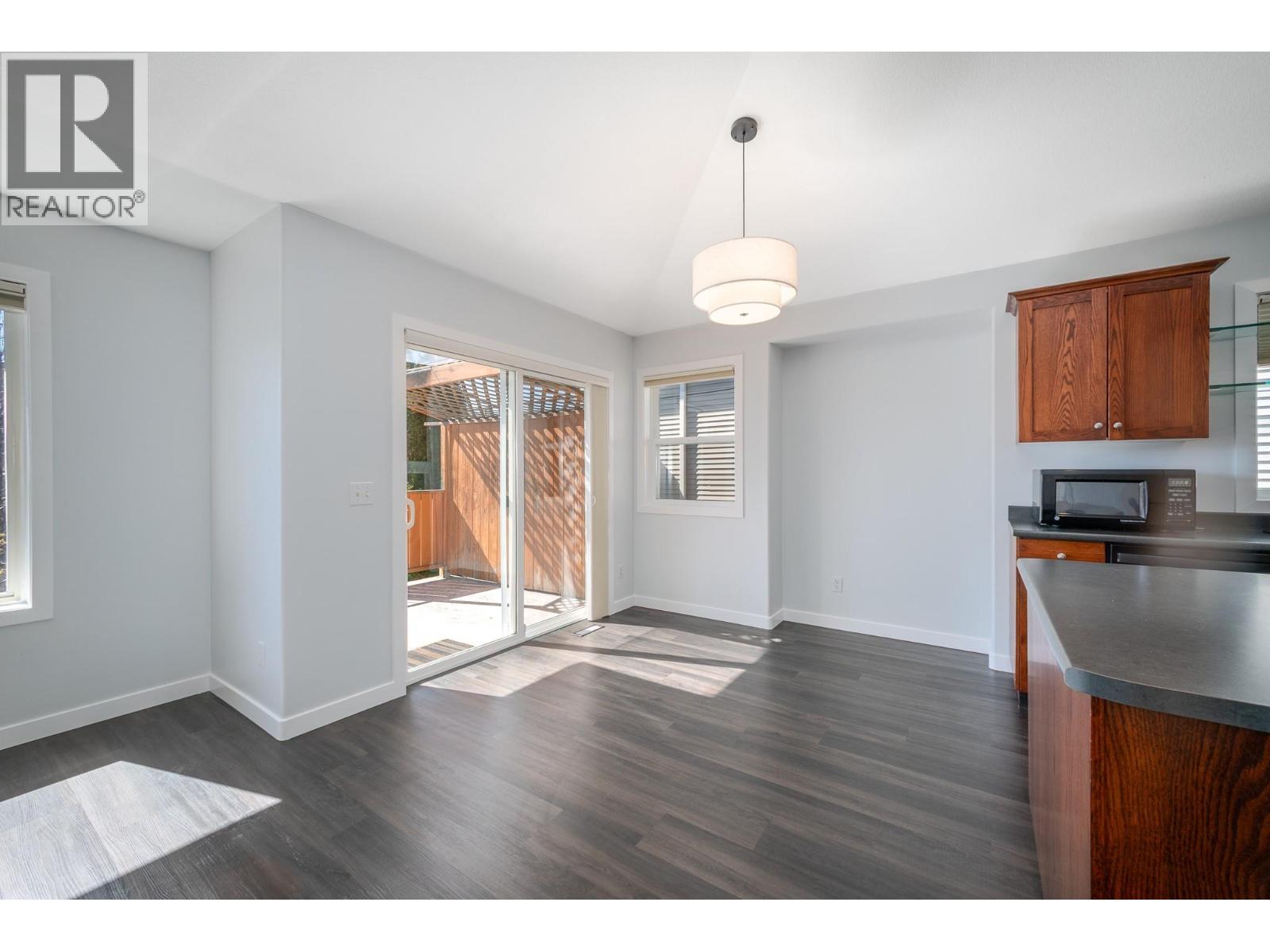 2317 Shannon Heights Place, Kelowna