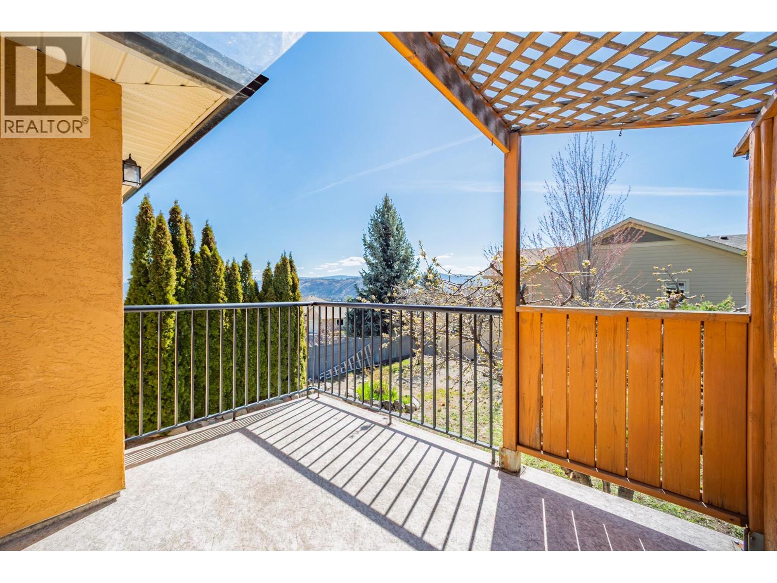 2317 Shannon Heights Place, Kelowna