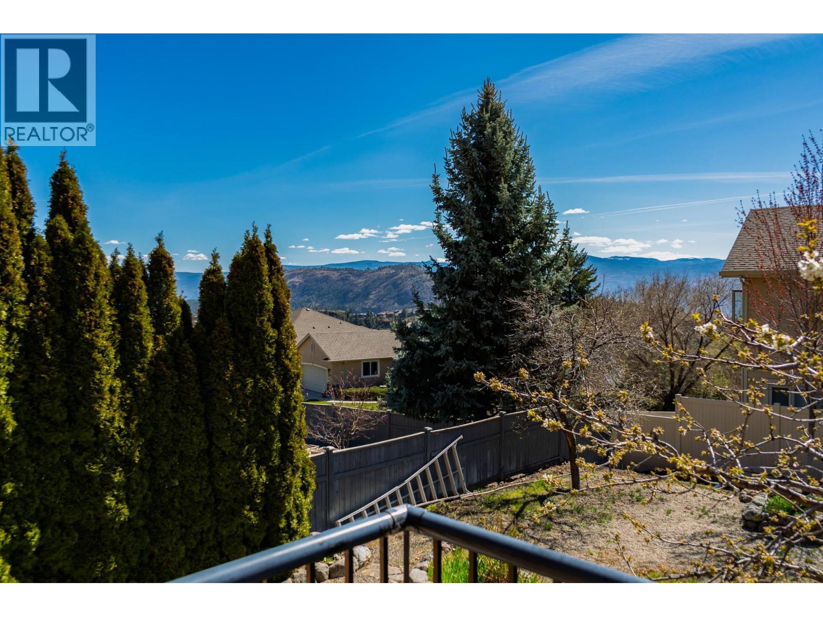 2317 Shannon Heights Place, Kelowna