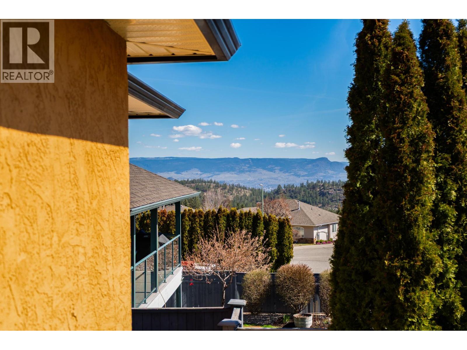 2317 Shannon Heights Place, Kelowna