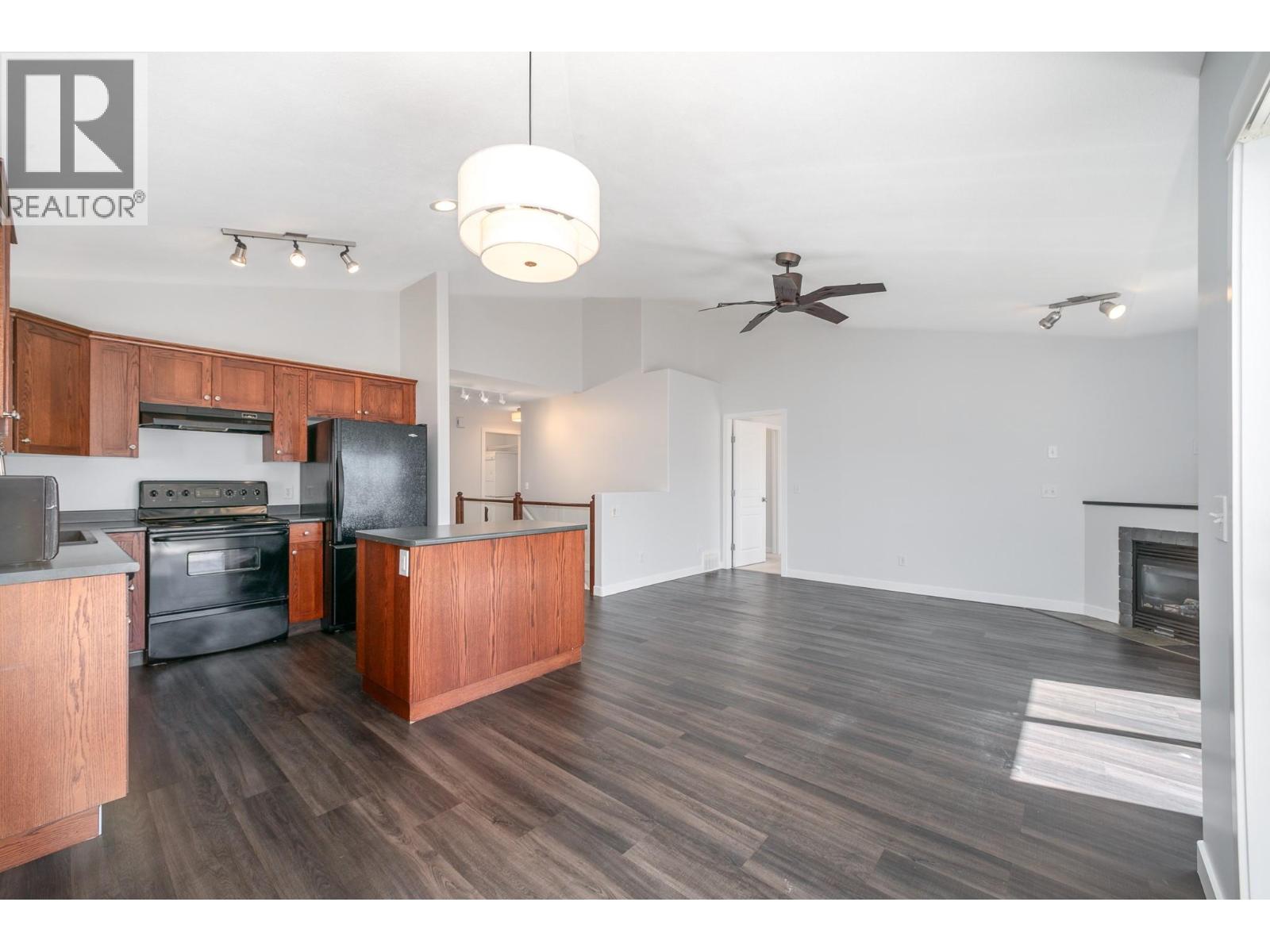 2317 Shannon Heights Place, Kelowna