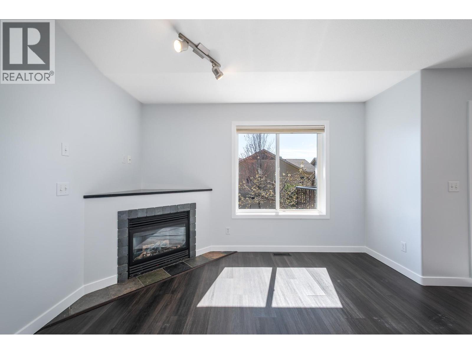 2317 Shannon Heights Place, Kelowna