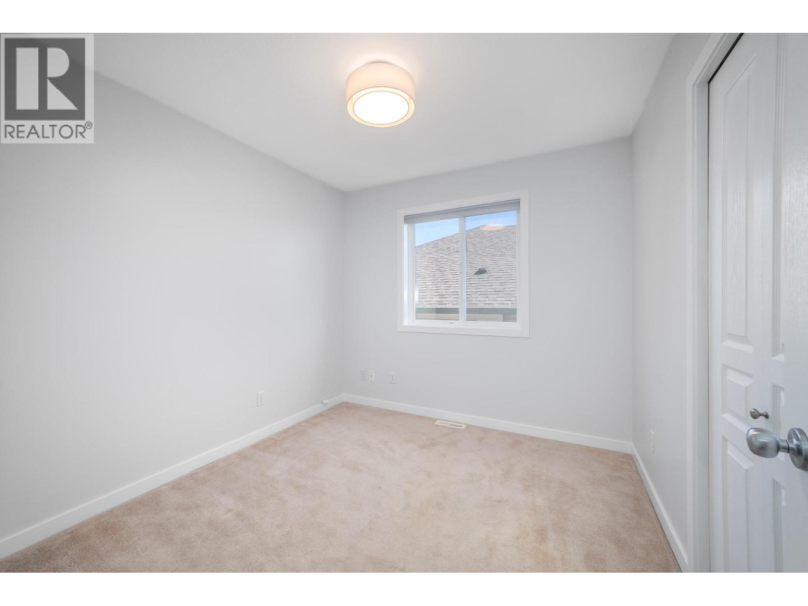 2317 Shannon Heights Place, Kelowna