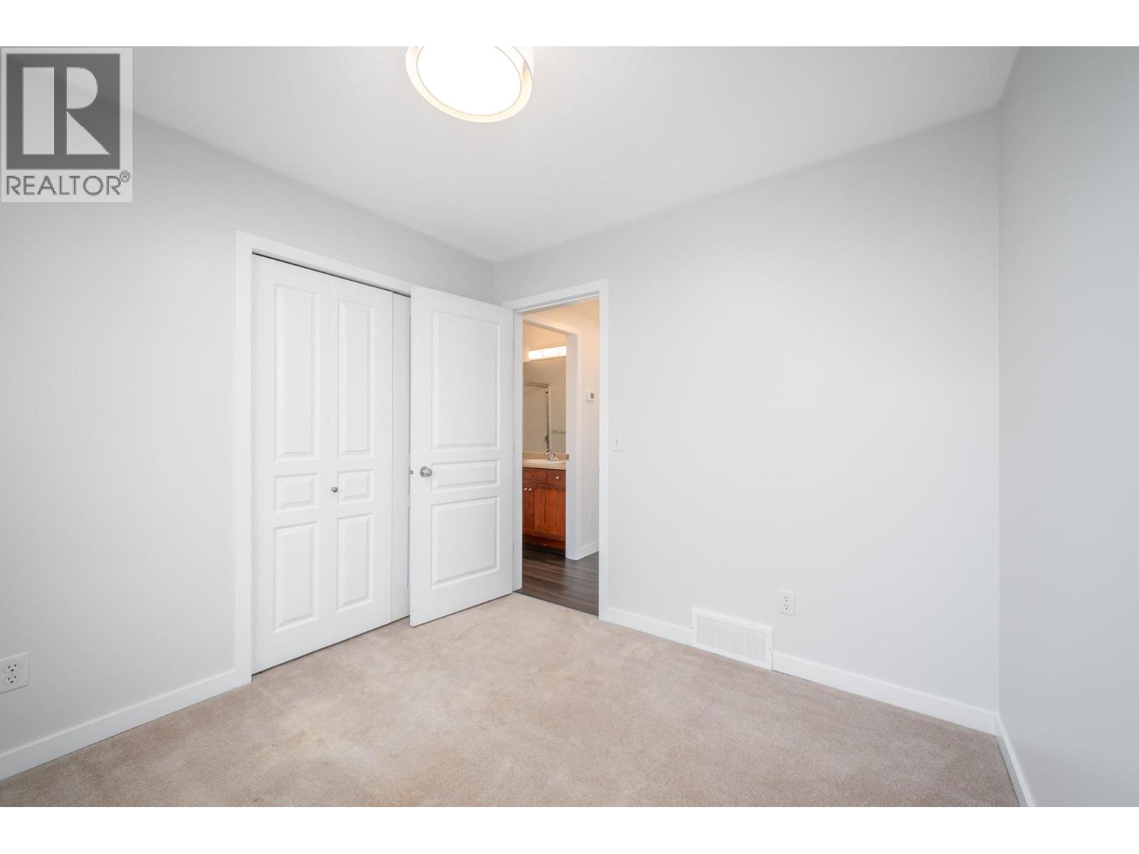 2317 Shannon Heights Place, Kelowna