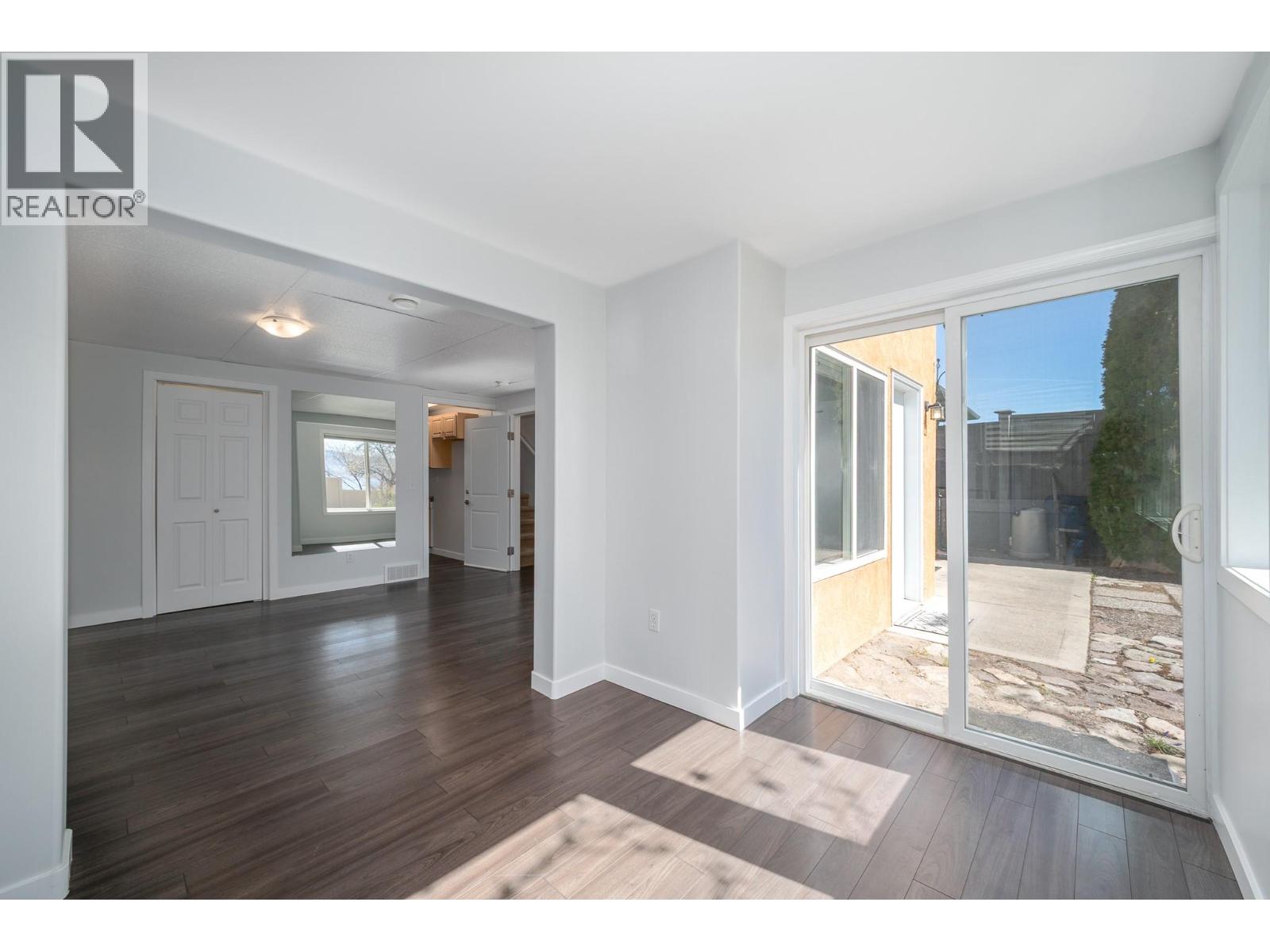 2317 Shannon Heights Place, Kelowna