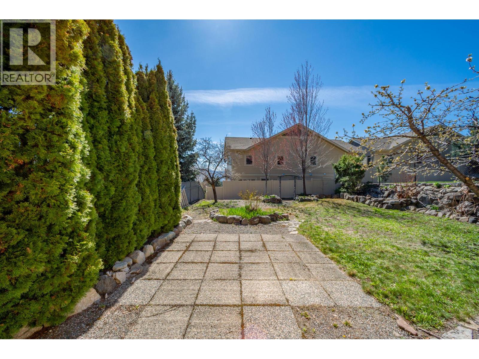 2317 Shannon Heights Place, Kelowna