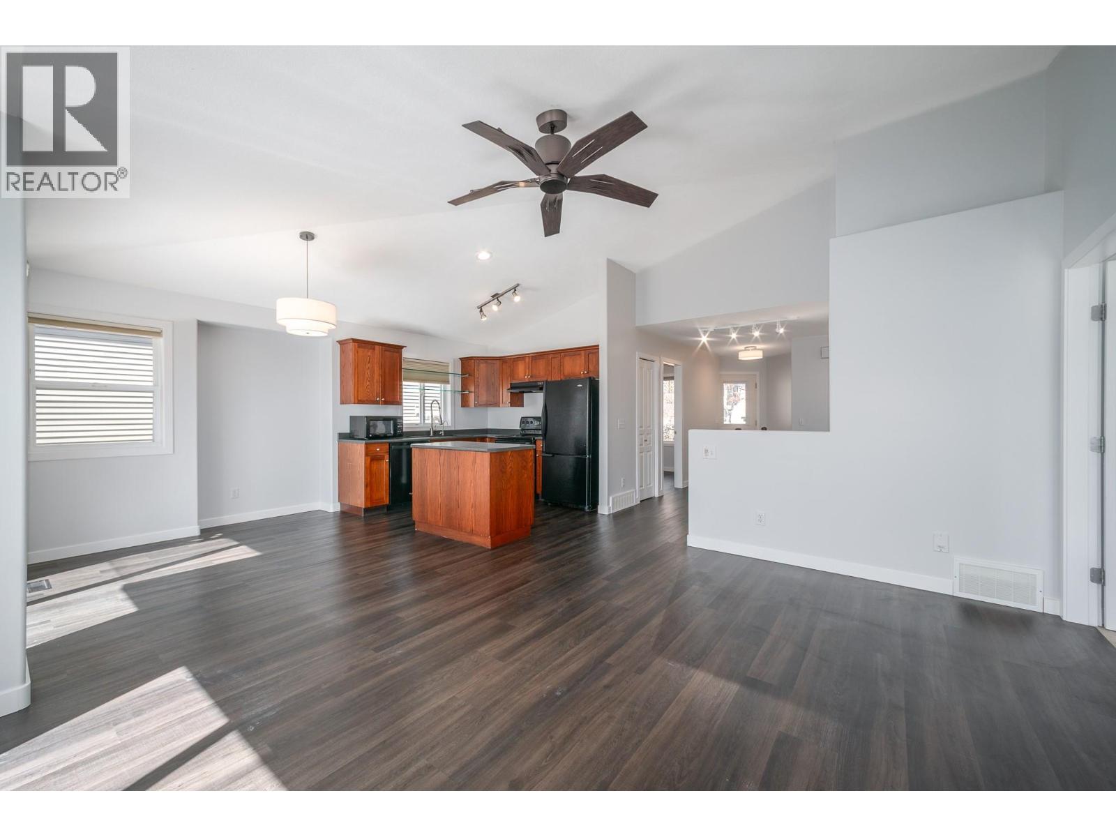 2317 Shannon Heights Place, Kelowna