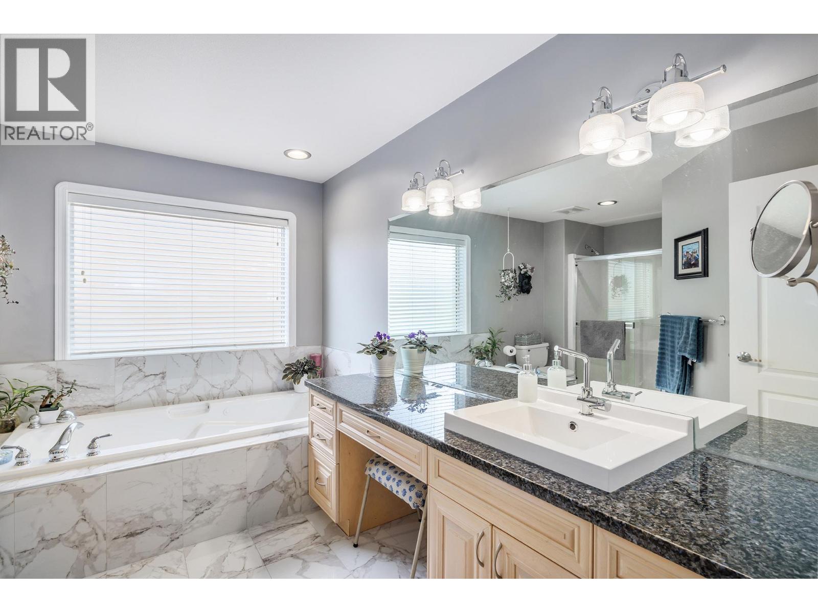 2212 Chilcotin Crescent, Kelowna