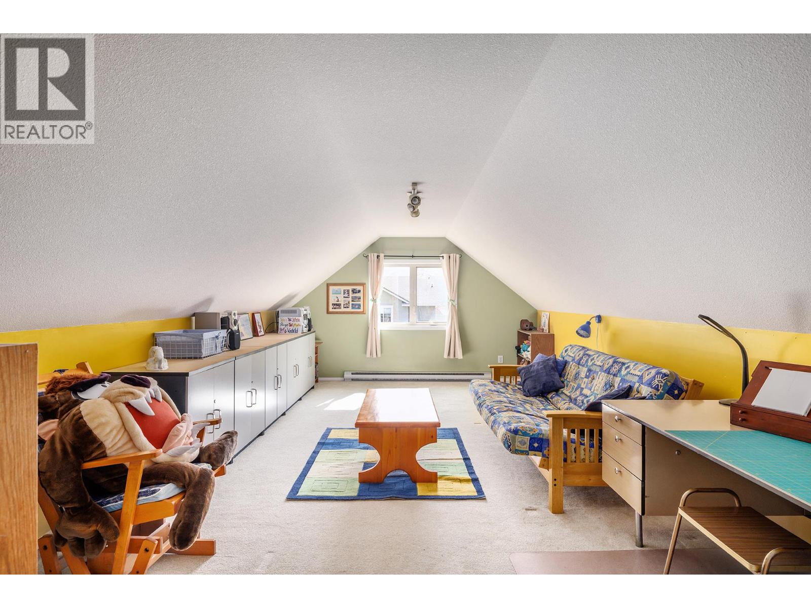 2212 Chilcotin Crescent, Kelowna