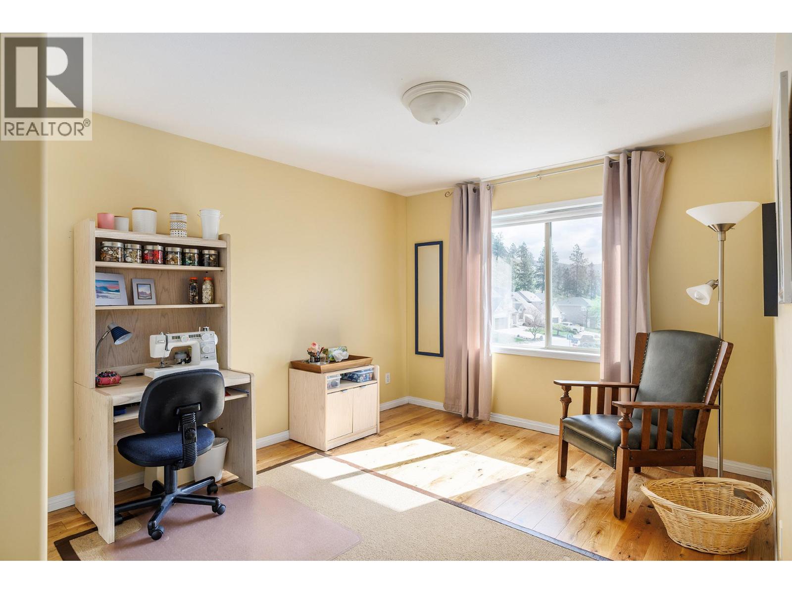 2212 Chilcotin Crescent, Kelowna