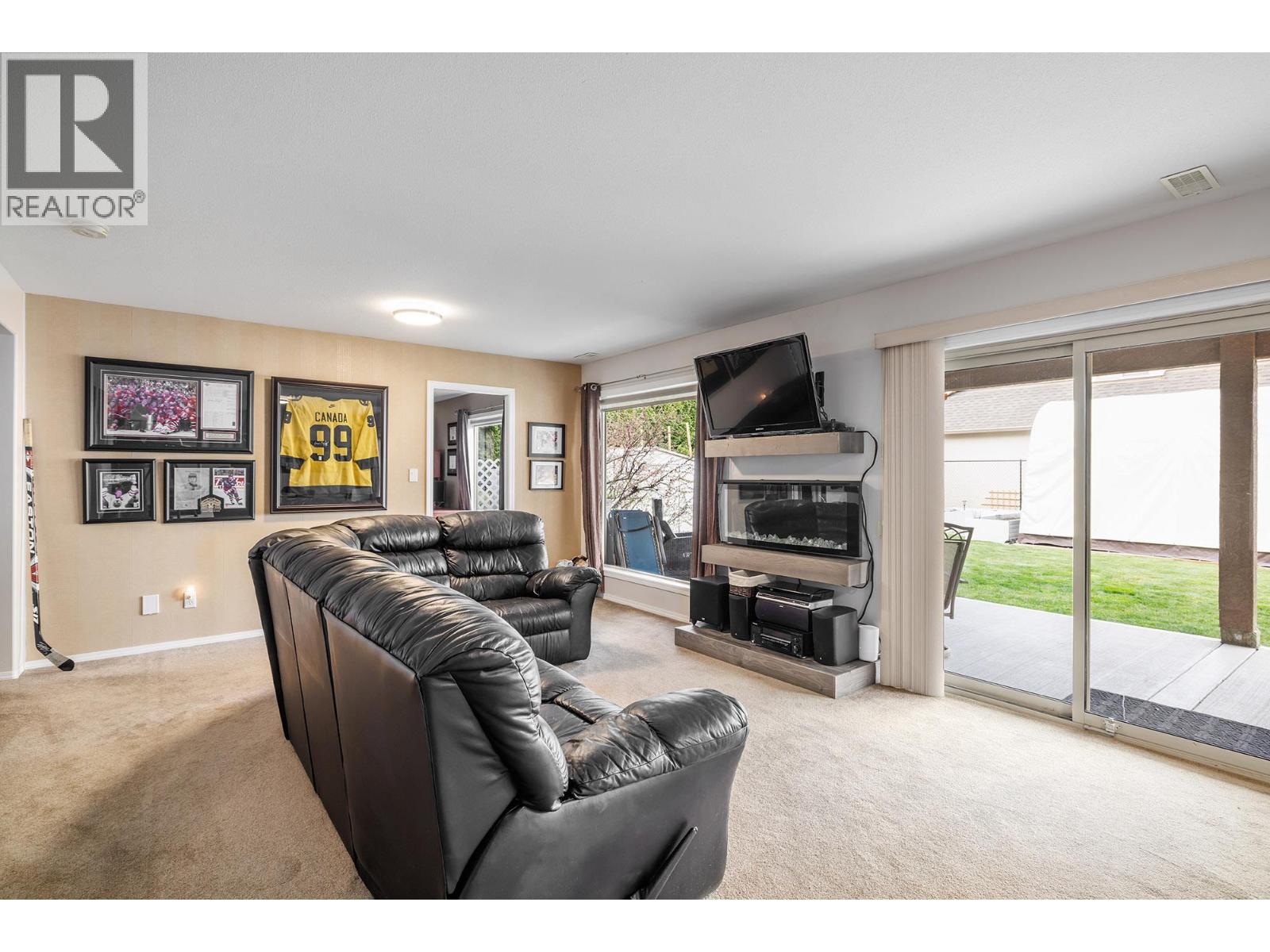 2212 Chilcotin Crescent, Kelowna