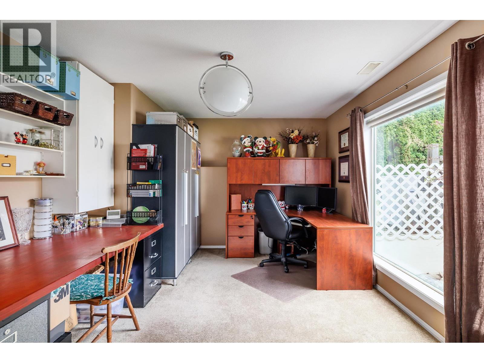 2212 Chilcotin Crescent - 25