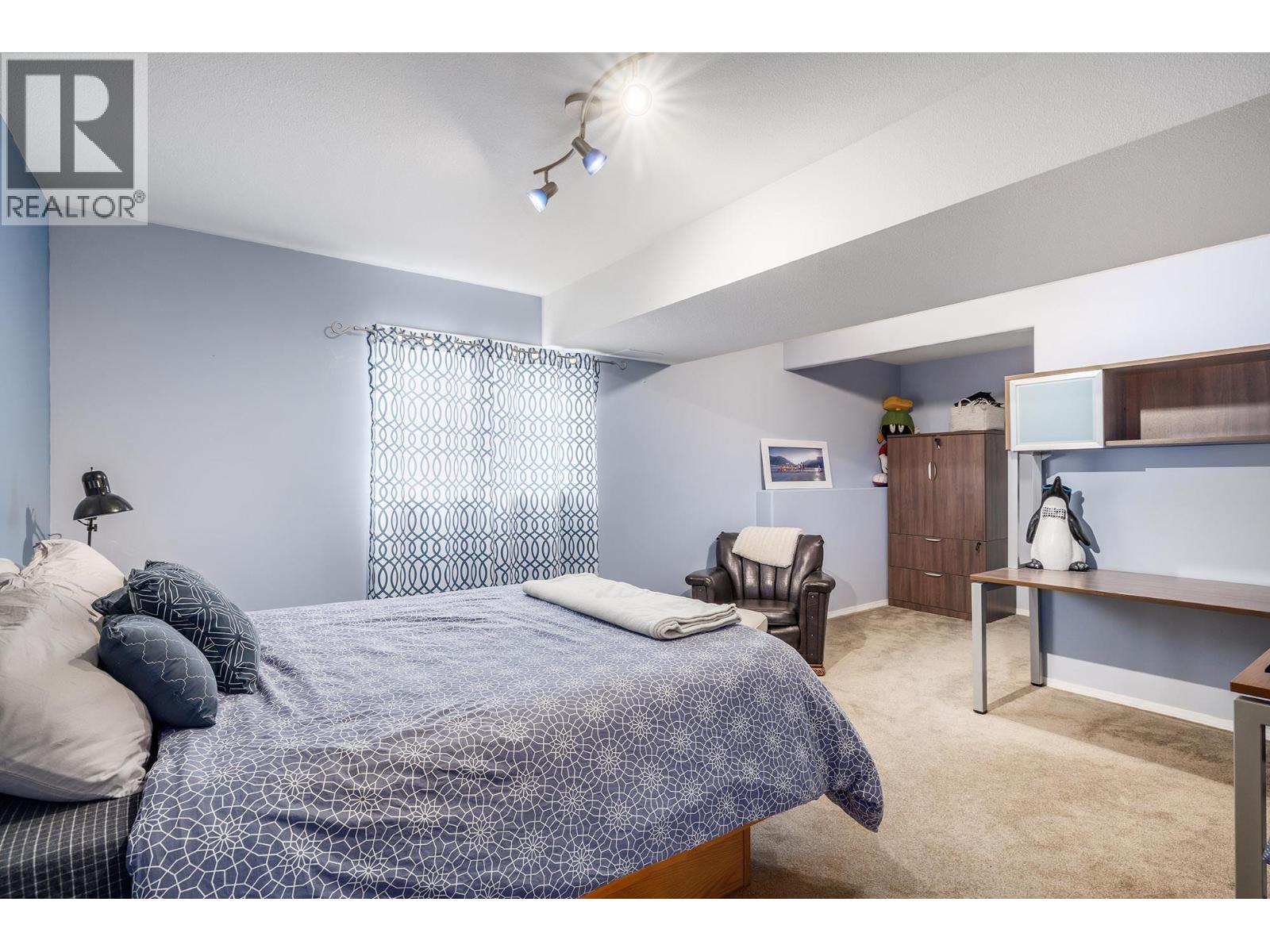 2212 Chilcotin Crescent, Kelowna