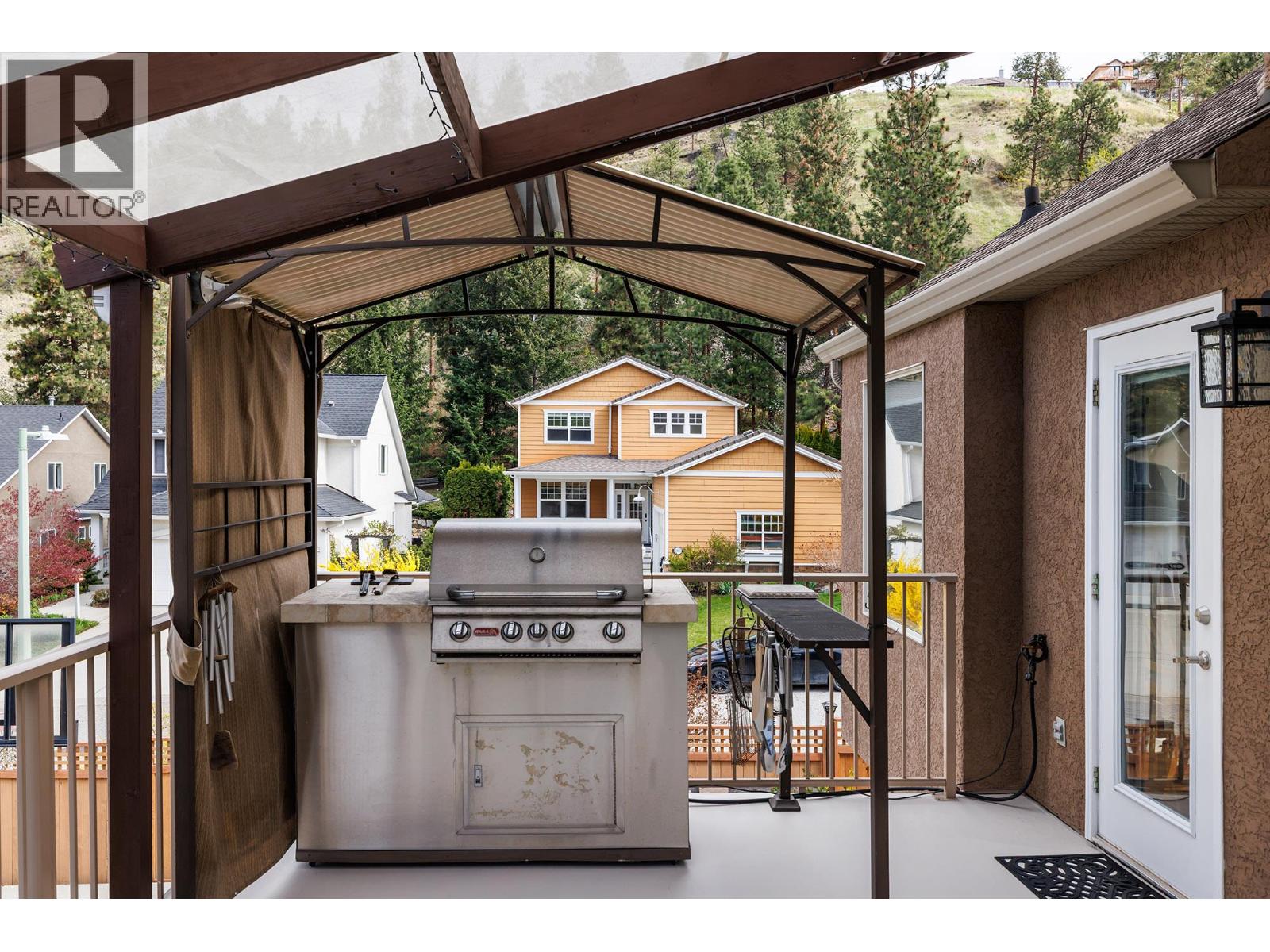 2212 Chilcotin Crescent, Kelowna