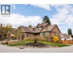  2212 Chilcotin Crescent, Kelowna