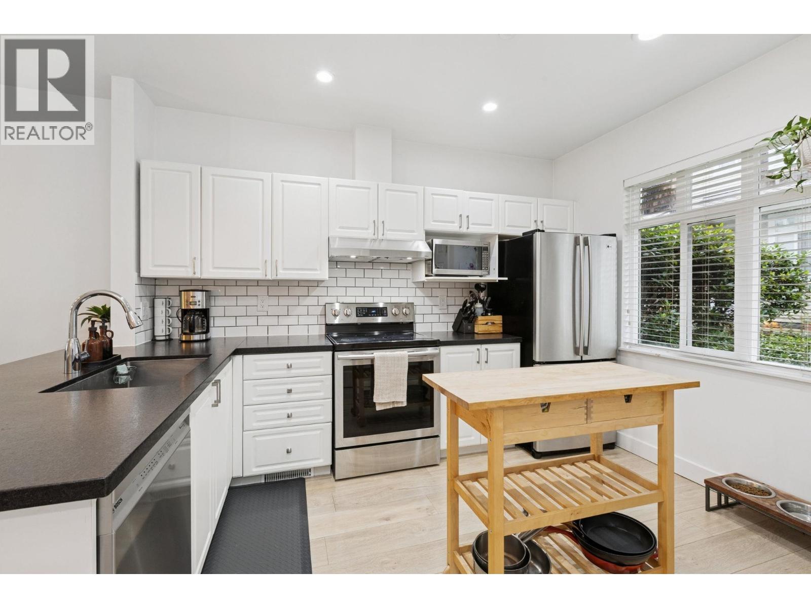 8528 LIGHTHOUSE WAY, Vancouver