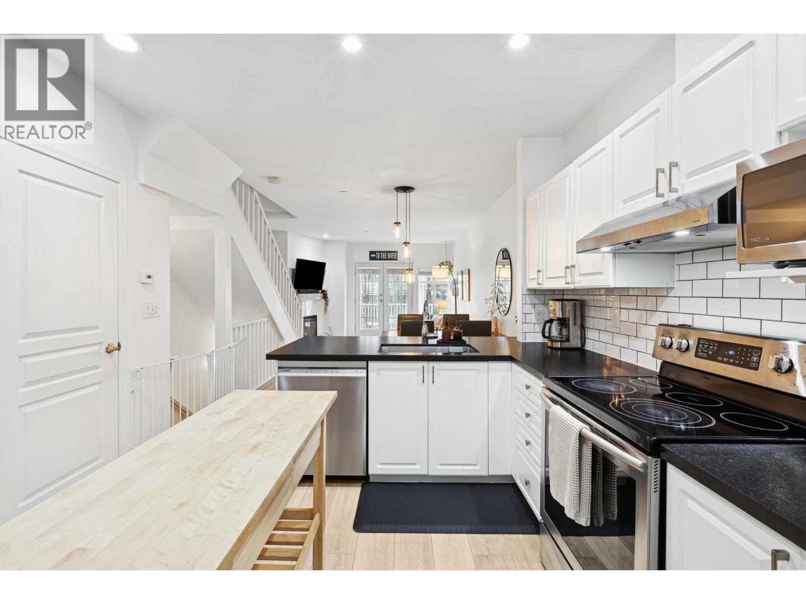 8528 LIGHTHOUSE WAY, Vancouver