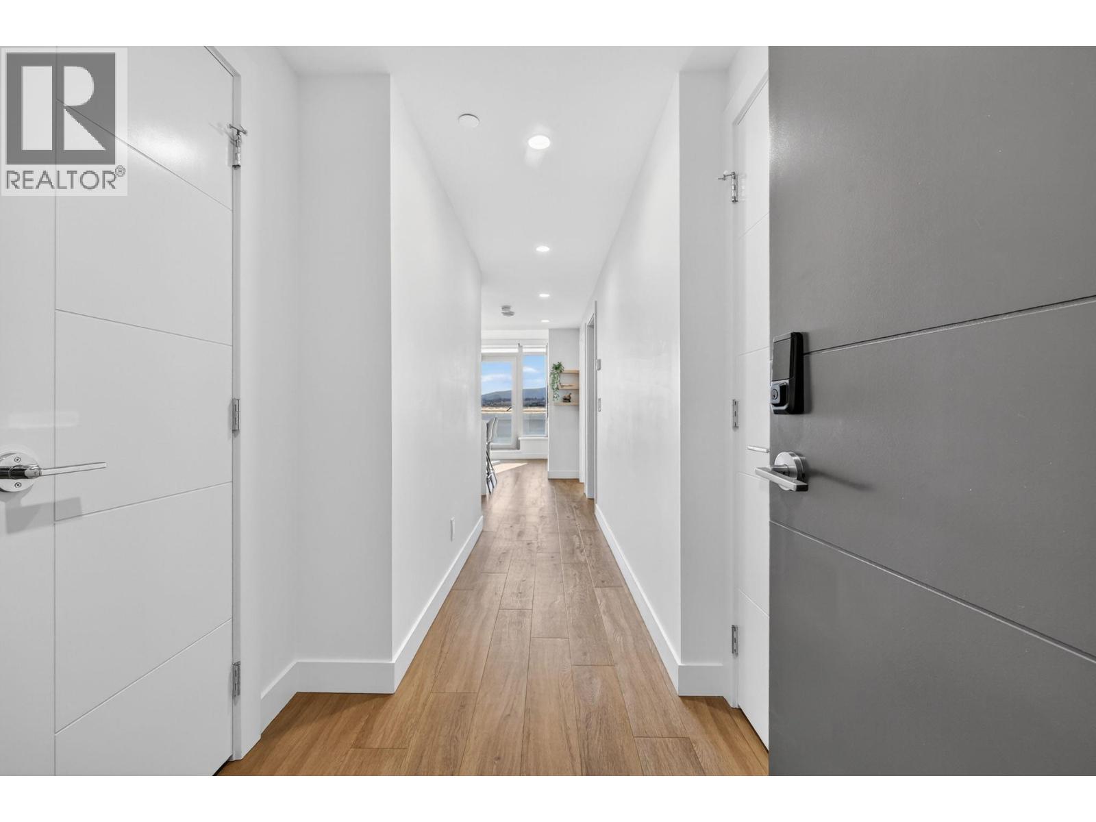 3699 Capozzi Road Unit# 703 — photo 13