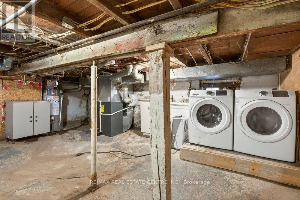 23 FREDERICK AVENUE - 30