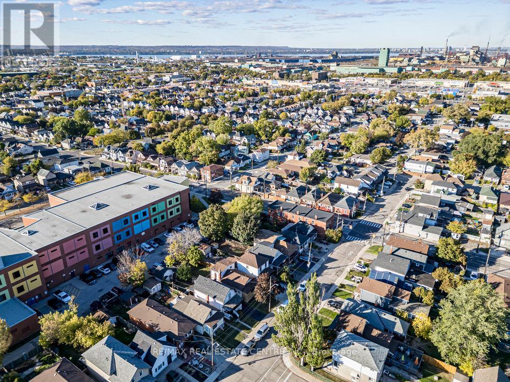 23 FREDERICK AVENUE - 39