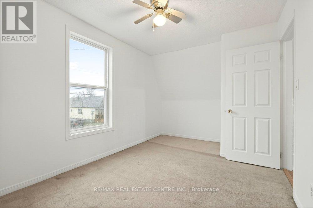 23 FREDERICK AVENUE - 21