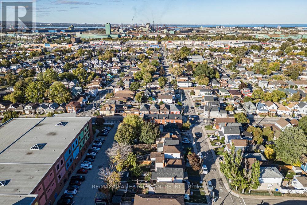 23 FREDERICK AVENUE - 38