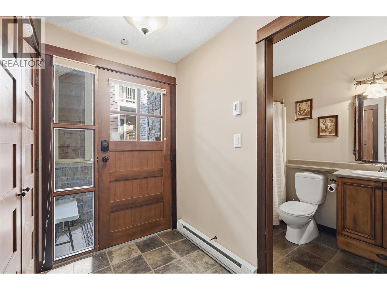 #13 5005 VALLEY DRIVE - 5