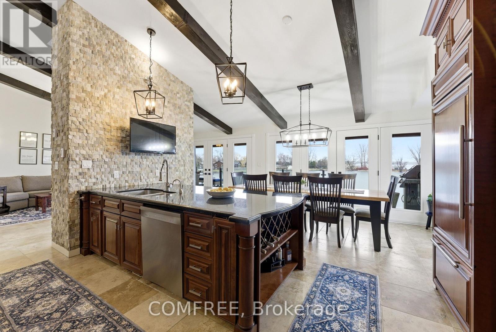 7 ROGERS ROAD - 10