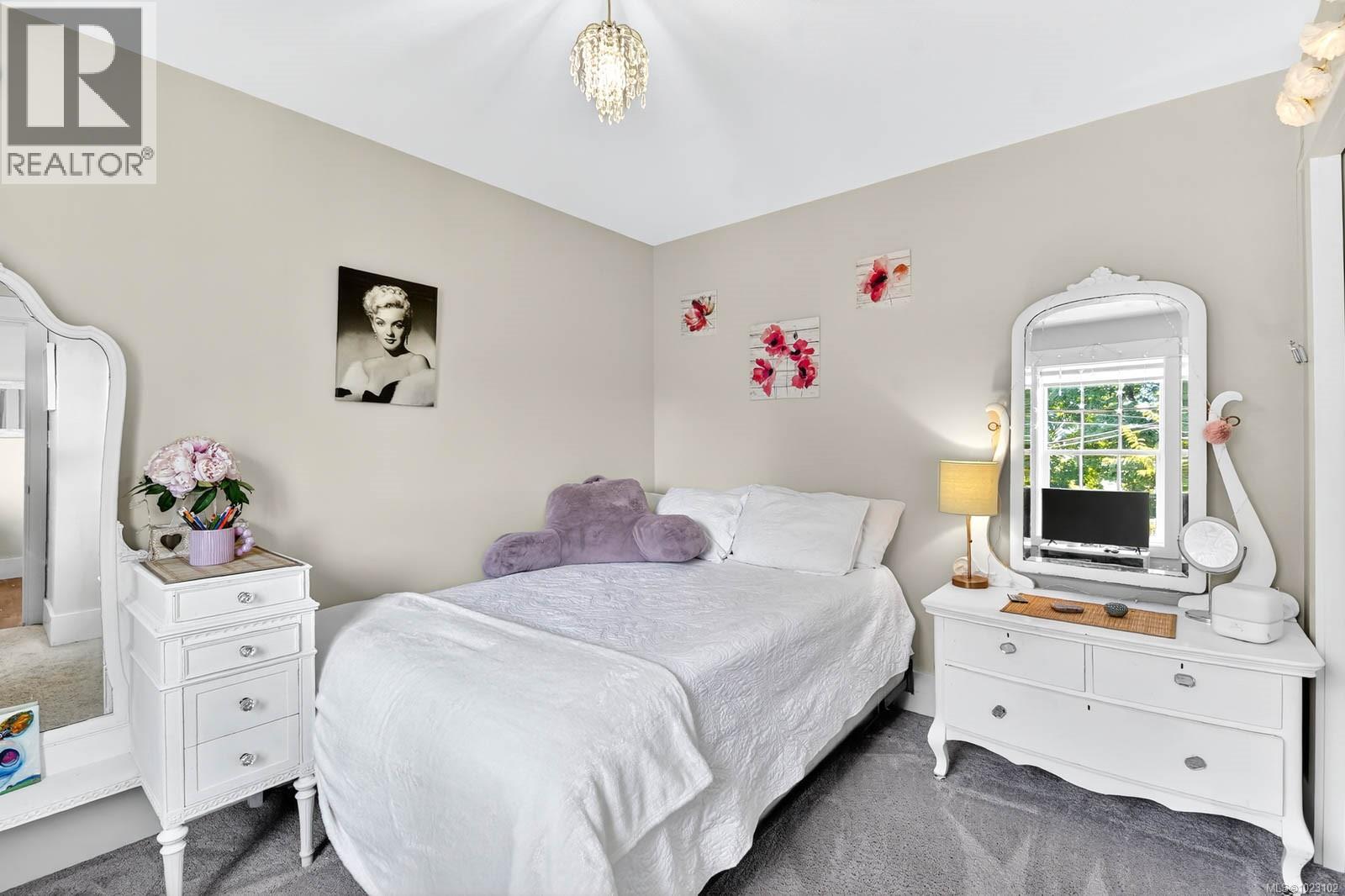 4455 ELIZABETH ST - 50