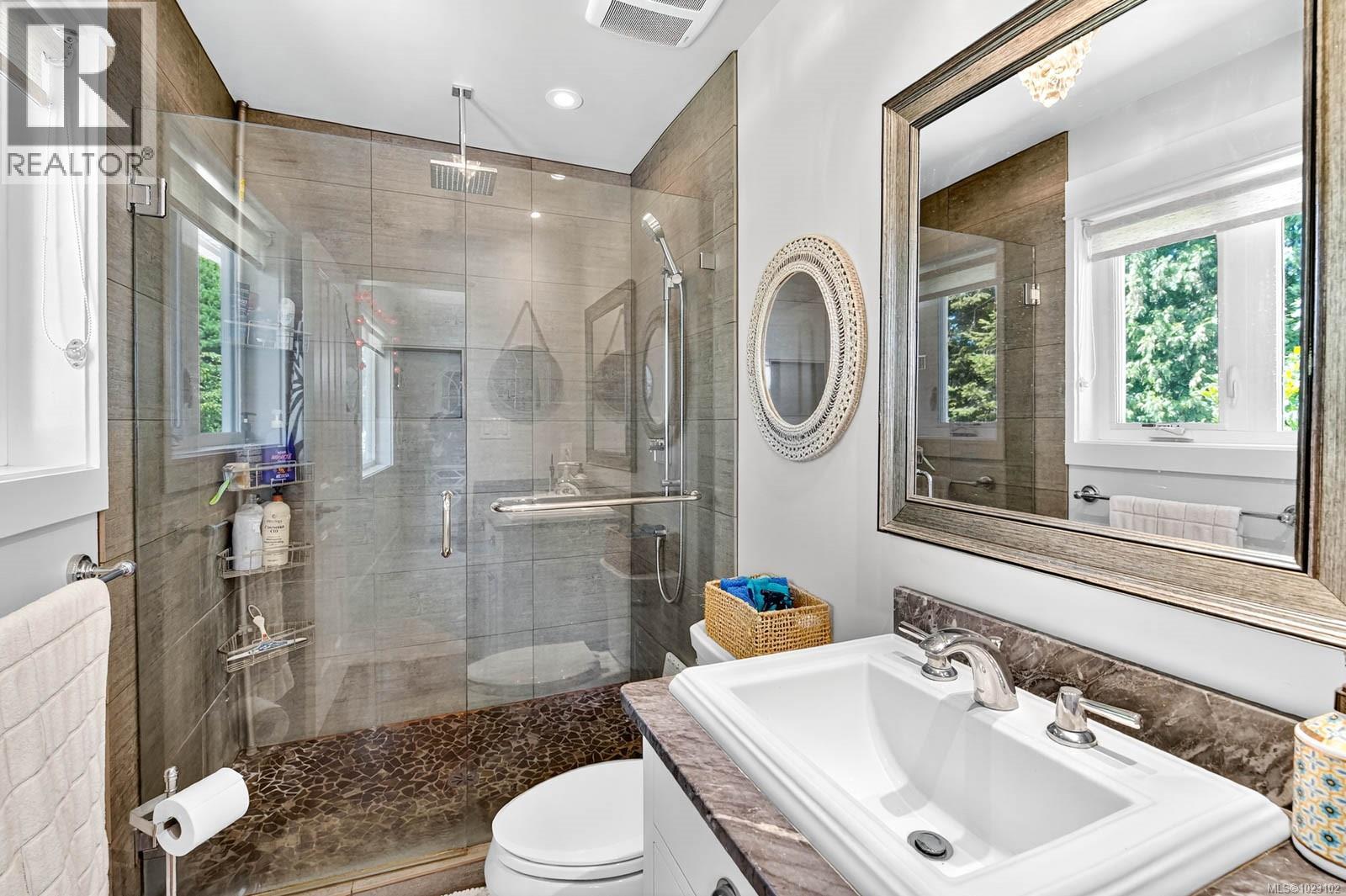 4455 ELIZABETH ST - 38