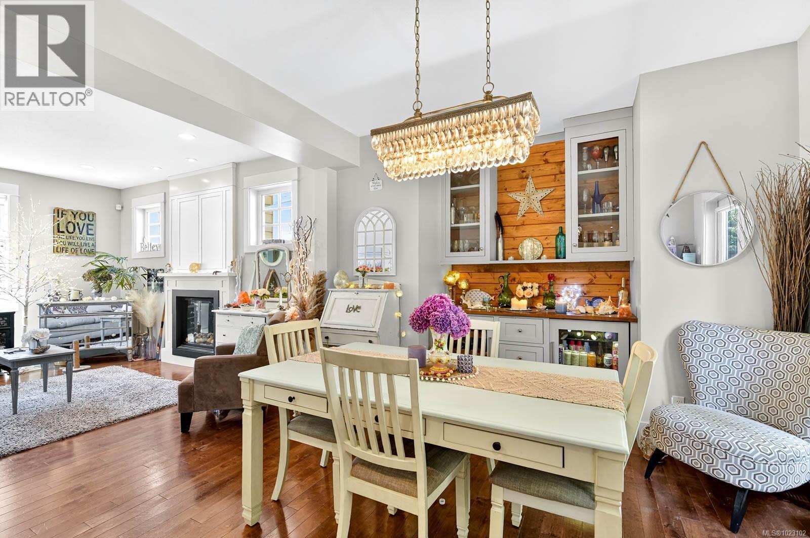 4455 ELIZABETH ST - 14