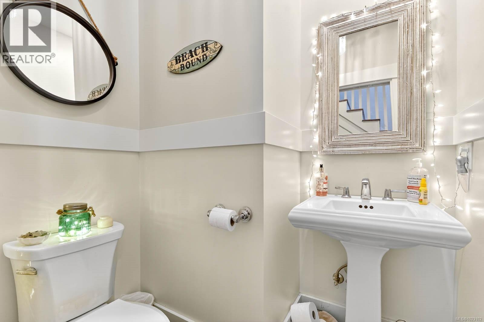 4455 ELIZABETH ST - 34