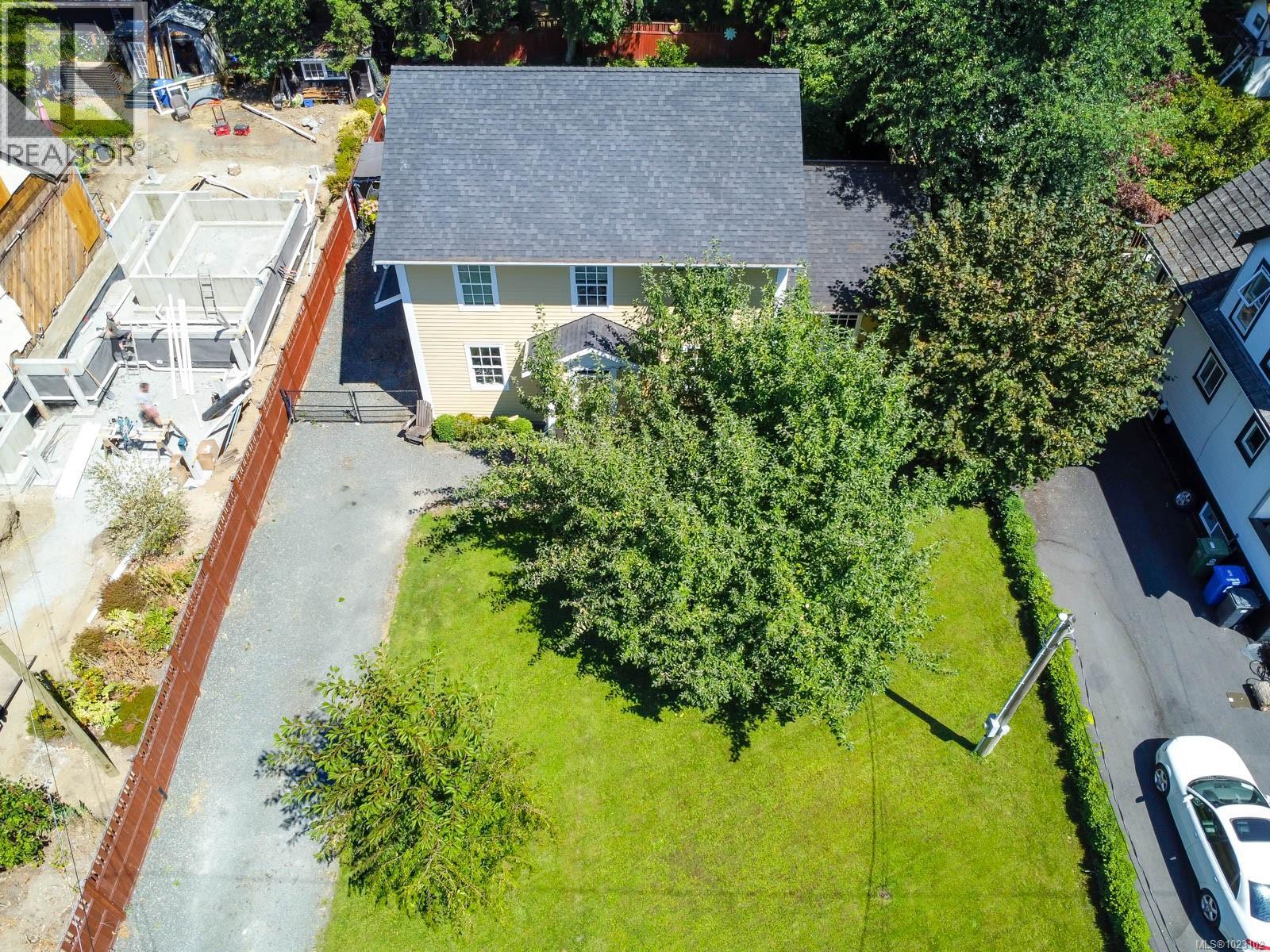 4455 ELIZABETH ST - 76