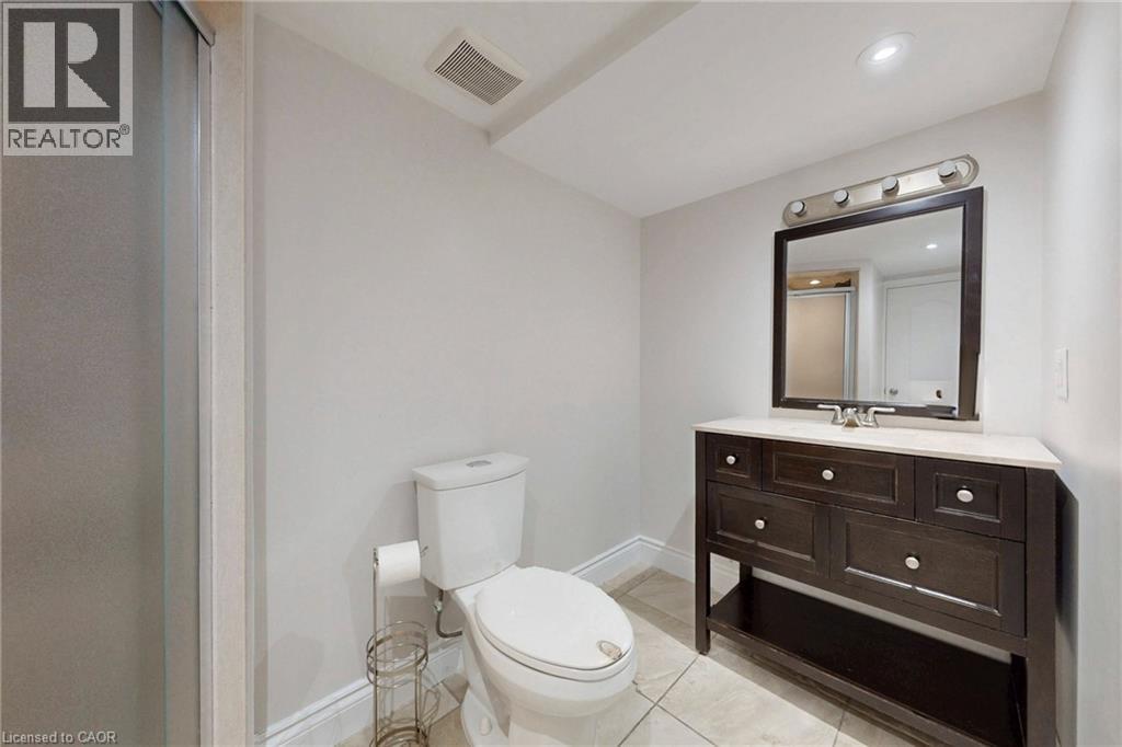 34 FOREST VALLEY Crescent - 40