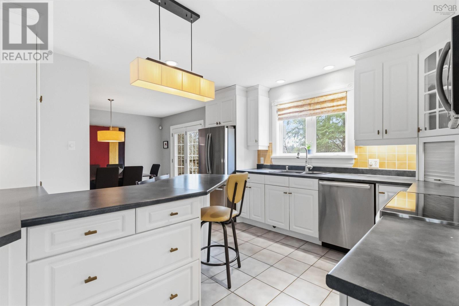 Property 15 of 49 of 22 Wedgewood Avenue