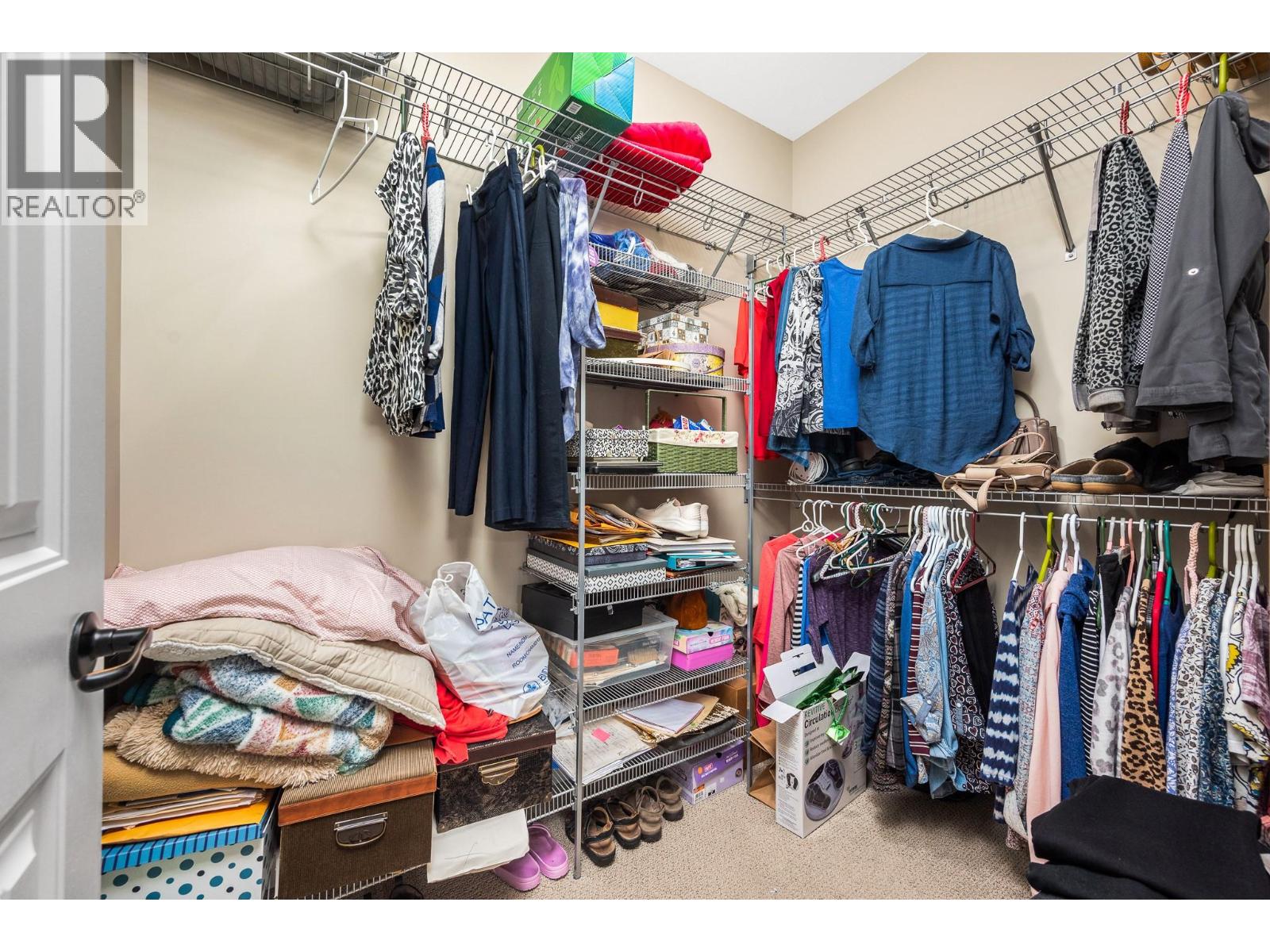 #28 3805 PATTEN DRIVE - 19