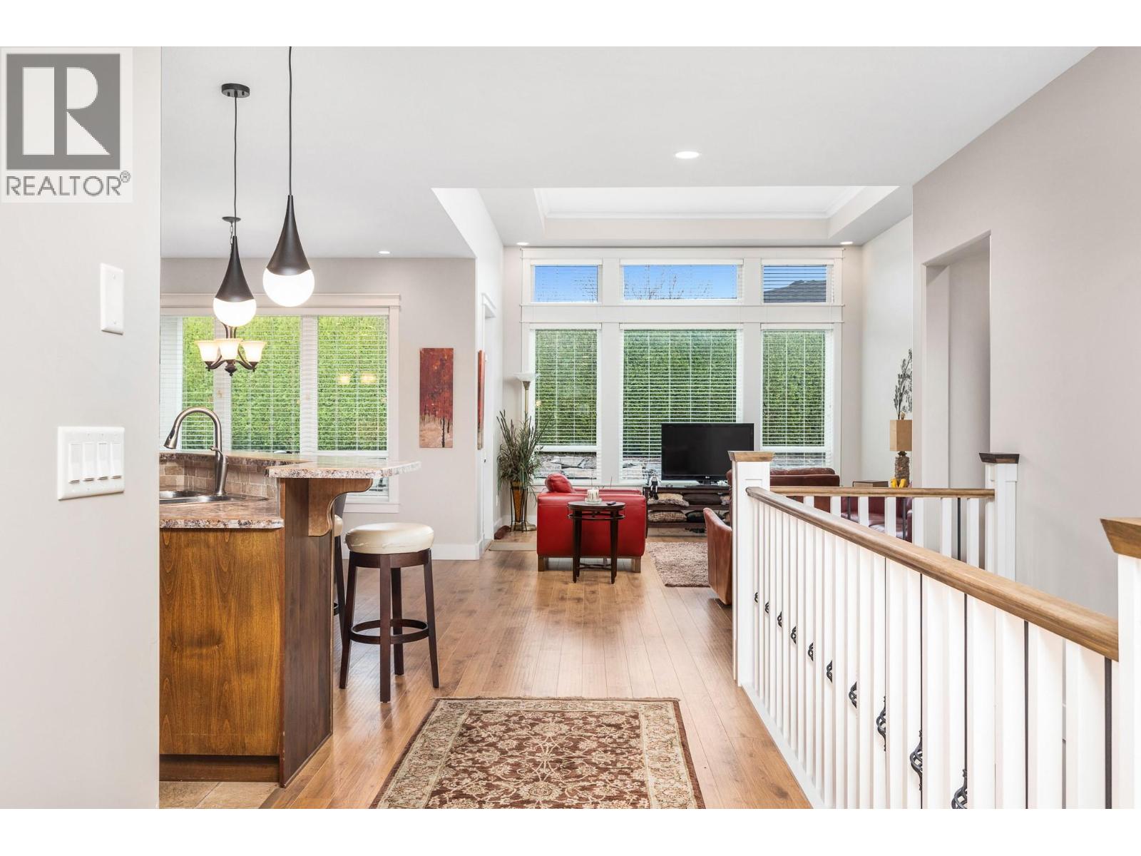 #28 3805 PATTEN DRIVE - 6