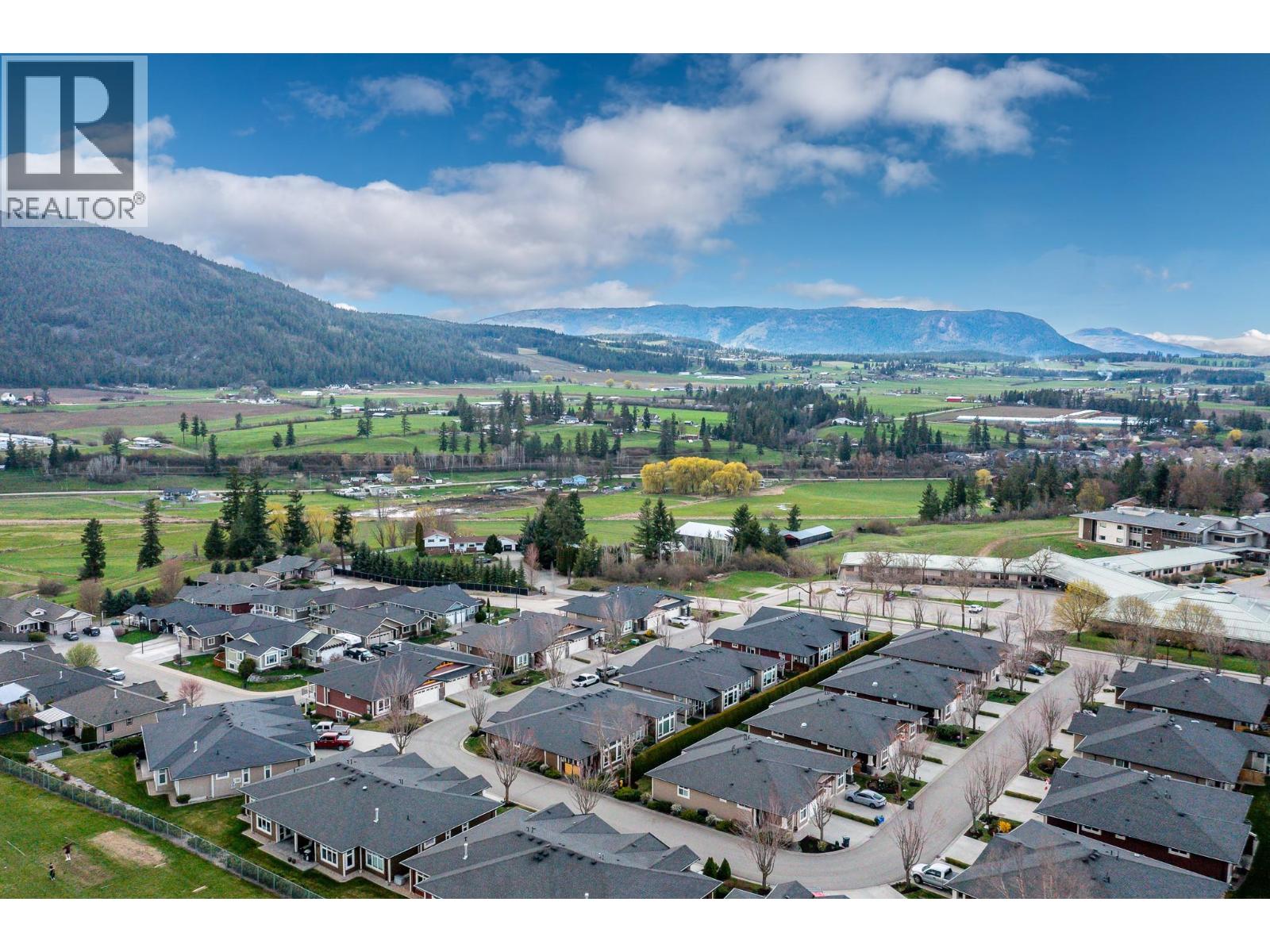 #28 3805 PATTEN DRIVE - 36