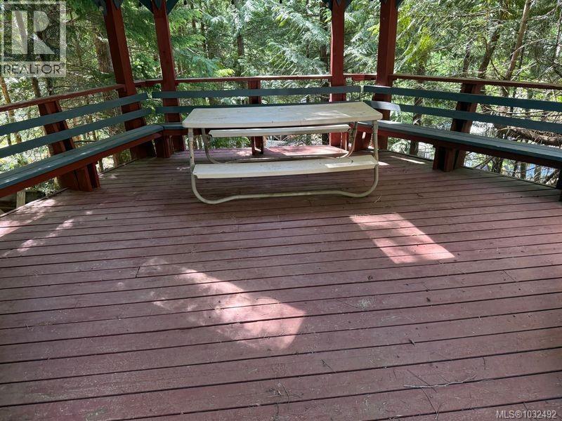 #C8 2650 Turnbull Rd - 13