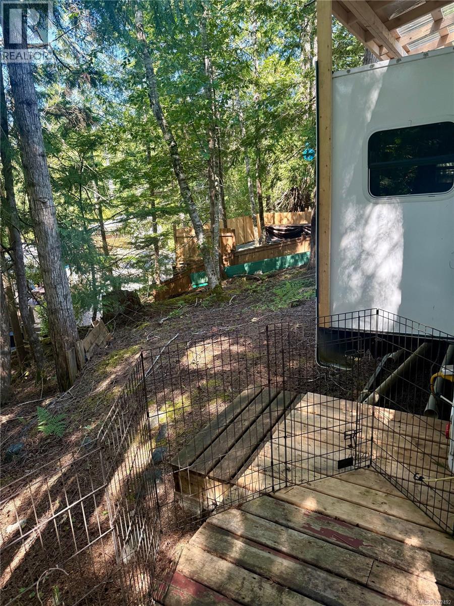 #C8 2650 Turnbull Rd - 28