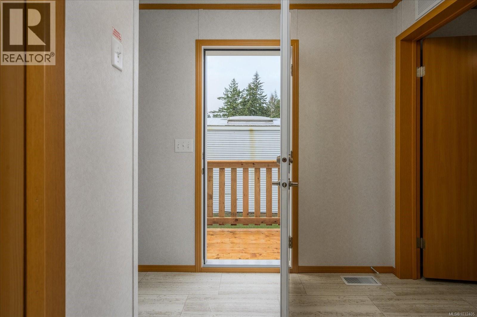 #21 6820 Parklands Pl - 15